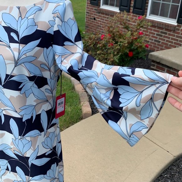 Vince Camuto Crepe Knit Bell Sleeve Dress - Picture 7 of 15